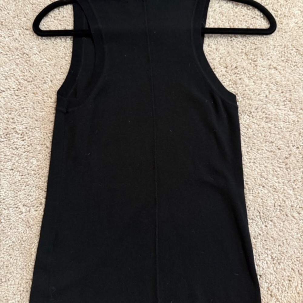 BR Standard Black Ribbed Sleeveless Tank - Picture 2 of 2